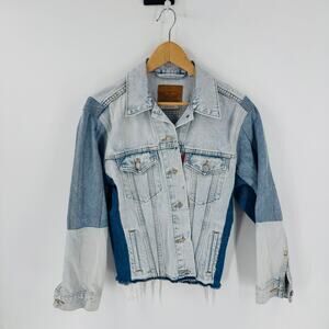 Levi’s Premium Patchwork Denim Jacket M Distressed Cropped Boho Trucker